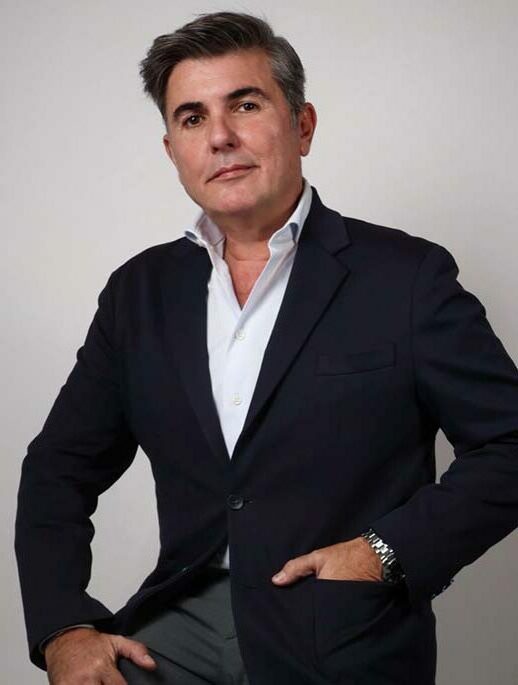 Juan Antonio Miranda Burgos CEO fundador Clínica Dermonova